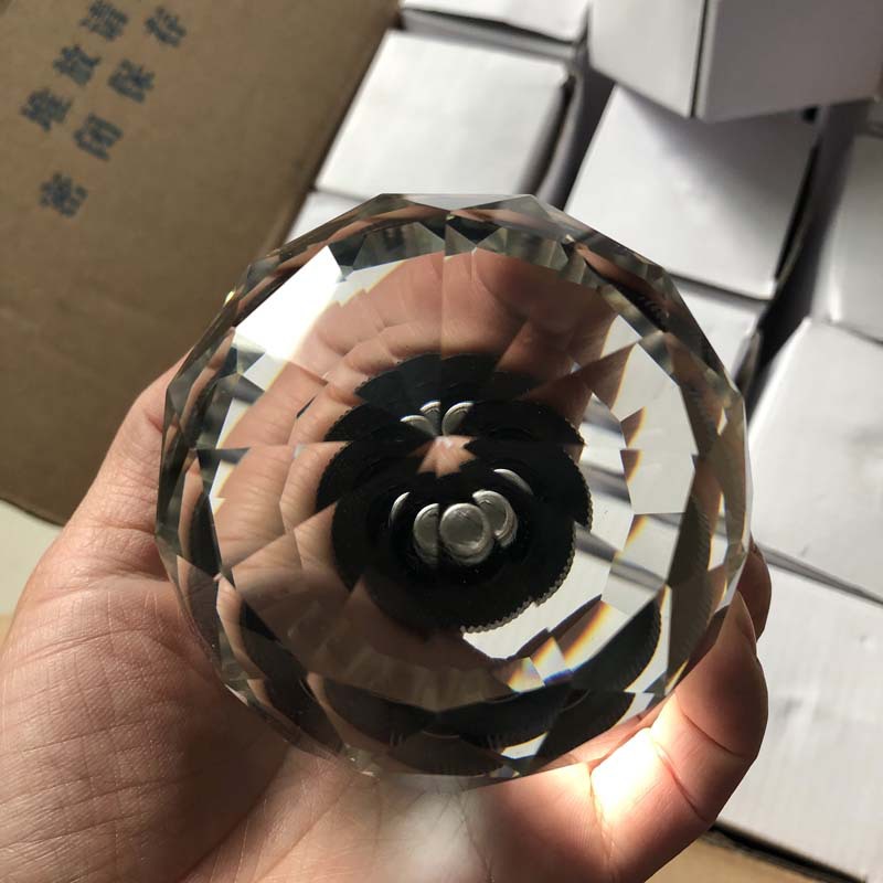 Suncatcher pryzmat z kryształo – Lens Ball Crystal recenzja i cena